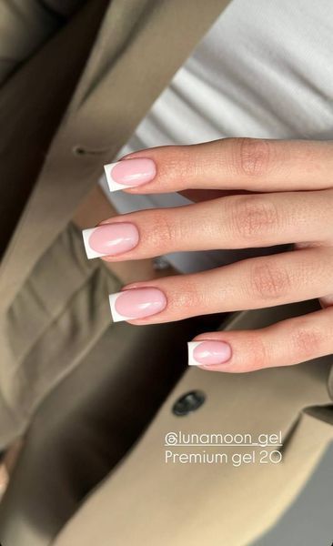 Гель для наращивания LUNA MOON, Premium Gel №20 (30 мл) GT7-79 фото